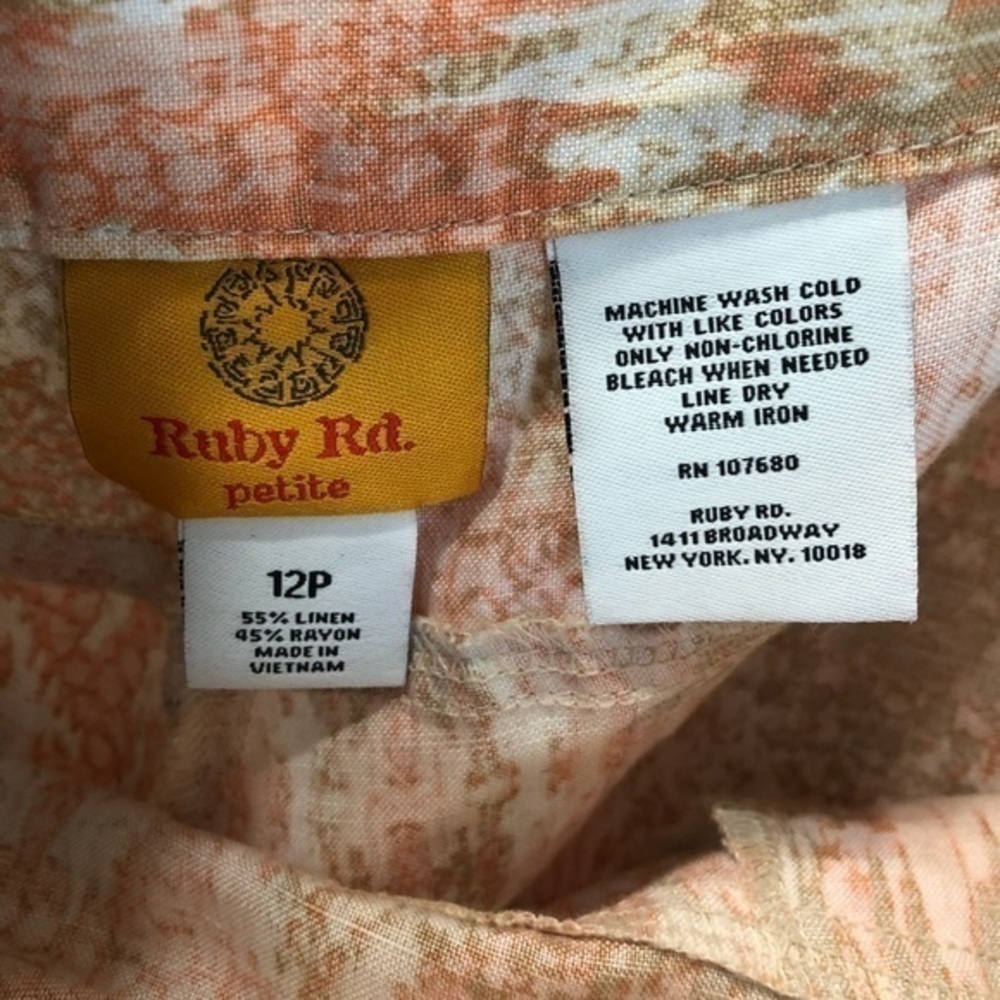 Colored Capri Pants Ruby Rd. Multicolored Cropped - Picture 4 of 4